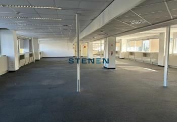 Location bureaux Marseille 2 - Proche autoroute A55 et L2