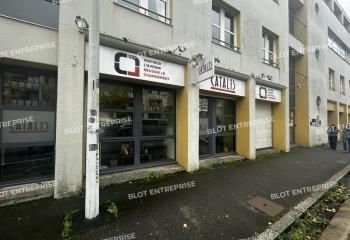 Location bureaux Rezé - Proche bus et parkings aériens