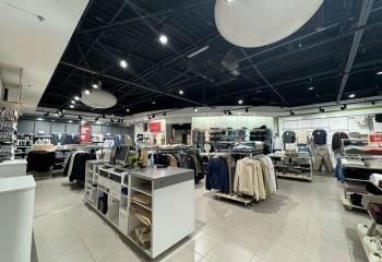 Local commercial à vendre Tours Nord - Centre commercial La Petite Arche