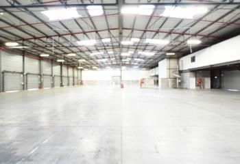 Location entrepôt messagerie biface Mions - Accès direct A46