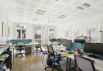 Location bureaux Paris 9 - Proche boulevard Haussmann et gare Saint-Lazare