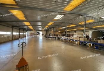 Local d'activité à louer Baud - Facade commerciale sur voie express