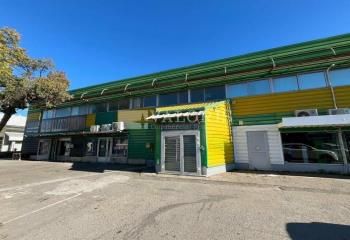 Location bureaux Marignane - Proche A7, A55, D9 et aéroport