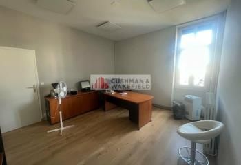 Bureaux à vendre Nîmes - Secteur Saint Césaire, proche autoroute