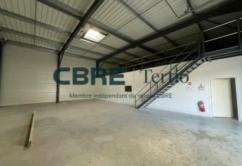 Local d'activité à louer Chambray-lès-Tours - Accès rocade et autoroute