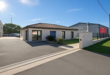 Location bureaux Lormont - Proche Rocade et Tram La Gardette