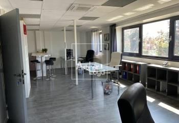 Local d'activité à louer Moissy-Cramayel - Proche A6/N104