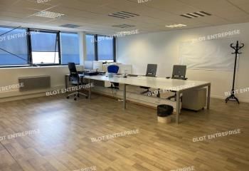 Location bureaux Brest - Proche gare et accès direct au port