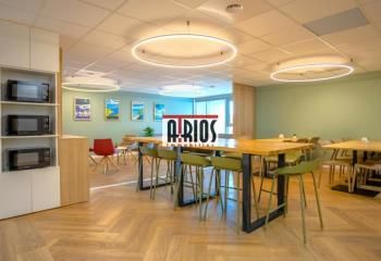 Location bureaux La Valette-du-Var - Proche centres commerciaux, bus et autoroute