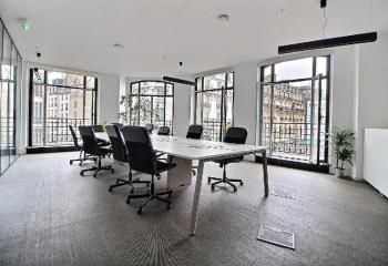 Location bureaux Paris 2 - Immeuble en pierre de taille