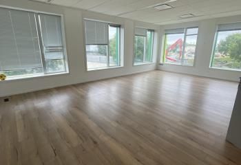 Location bureau Nanterre - Proche RER et bus