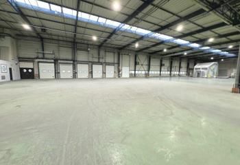 Entrepôts à louer Villeron - Proximité A1, RER D, Aéroport CDG