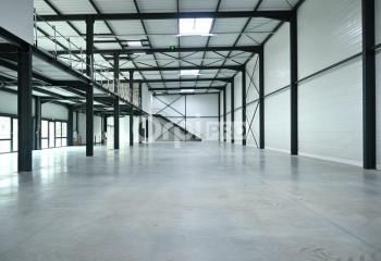 Local d'activité à louer Saint-Quentin-Fallavier - Proche A43