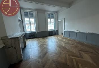 Location bureaux Toulouse hypercentre - Proche transports et commerces