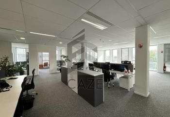 Bureaux à vendre Bordeaux Lac - Proche tramway et rocade