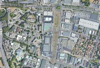 Local commercial à louer Nîmes - Proche A9