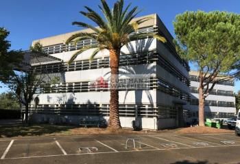 Location bureaux Nîmes - Proche échangeur autoroutier A9 et bus