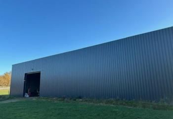 Location entrepôt Saint-Antoine-du-Rocher - Proche périphérique et A28