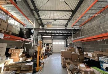 Local d'activité à louer Noyal-Châtillon-sur-Seiche - Proximité ligne de bus