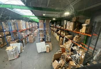 Local d'activité à louer Genas - Proximité Lyon et aéroports