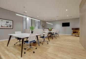 Bureau à louer Suresnes - Proche bus et gare de Puteaux