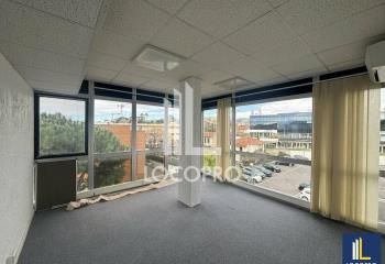 Location bureaux Saint-Laurent-du-Var - Proche autoroute A8