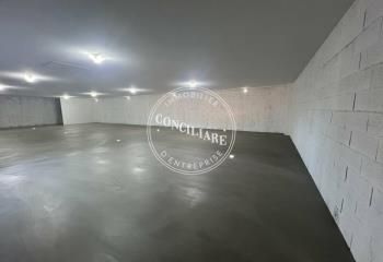 Local d'activité à louer Toulouse - Proche axes routiers et bus