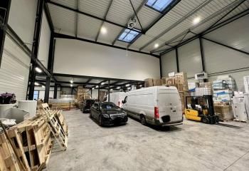 Bâtiment semi-indépendant à vendre Tremblay-en-France - Proche A1/A3