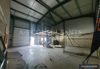 Local d'activité à louer Saint-Pierre-de-Bœuf - Proche D1086, D503, D503.1