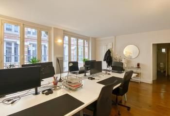 Location bureau Paris 10 - Proche métro République et tous transports