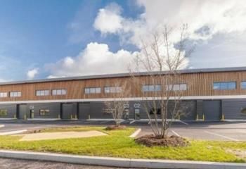 Local d'activité à louer Cormeilles-en-Parisis - Proche A15, A86, RER