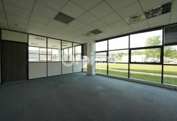 Location bureaux Saint-Priest - Proche bus, tram et métro