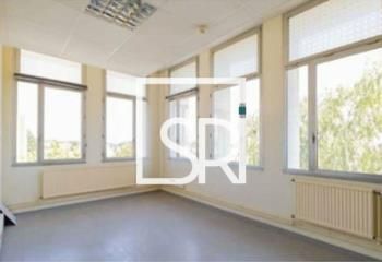 Location bureaux Clermont-Ferrand - Proche tramway et bus