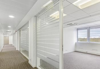 Location bureaux Suresnes, bord de Seine, proche transports