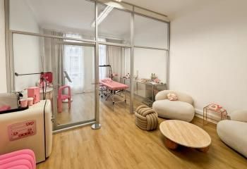 Location bureau Paris 8 - Avenue des Champs-Élysées - Proche métro George V