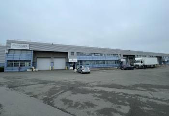 Location local d'activité La Courneuve - Proche A86, N2 et métro ligne 7