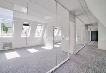 Location bureaux Courbevoie - Proche Gare et La Défense