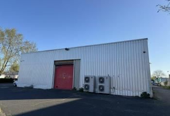 Local commercial à vendre Saint-Cyr-sur-Loire - Proche autoroutes