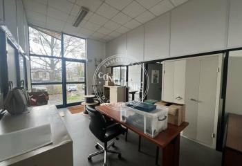 Location bureau Labège - Proche Carrefour et parking