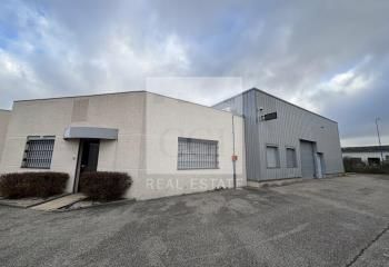 Local mixte à louer Vaulx-en-Velin - Proche bus et TGV