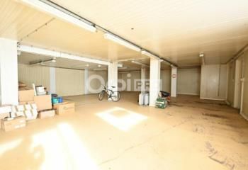 Local d'activité à louer Le Creusot - Proche transports en commun