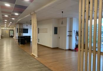 Local commercial à louer Bourg-en-Bresse - Centre Bio