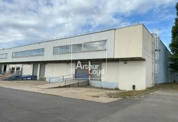 Entrepôt avec quais à louer Morangis - Accès A6/N104