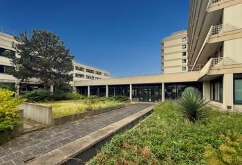 Location bureaux Maisons-Alfort - Proche transports en commun