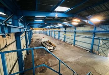 Locaux d'activité à vendre Tancarville - D910, face station Total