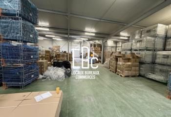 Local commercial à louer Saint-Herblain - 588 m²