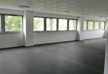 Location bureaux Mont-Saint-Aignan - Parking privé et immeuble neuf