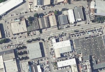 Local commercial à louer Aix-en-Provence - Zone La Pioline