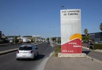 Local commercial à louer Cabriès - Plan de Campagne
