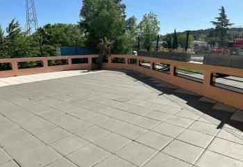 Local commercial à louer Aix-en-Provence - Proche grands axes